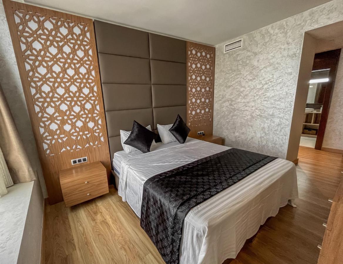 Apartment Hilton Tangier 10Th Nr13 Bagian luar foto